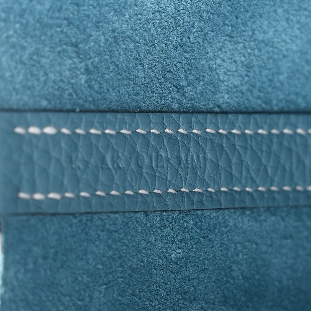 Taurillon Clemence Picotin Lock 18 PM New Blue Jean