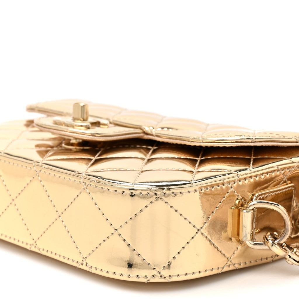 Mirror Calfskin Metallic Calfskin Quilted Hollywood Boulevard Mini Flap With Star Coin Purse Gold