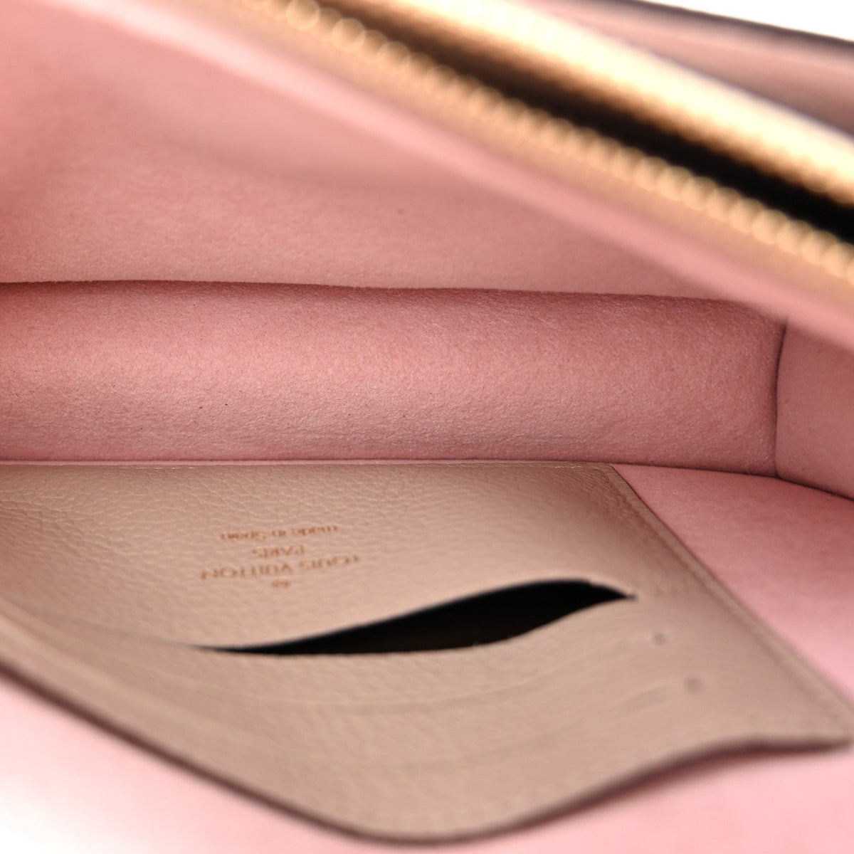 Soft Calfskin My Lockme Chain Pochette Greige
