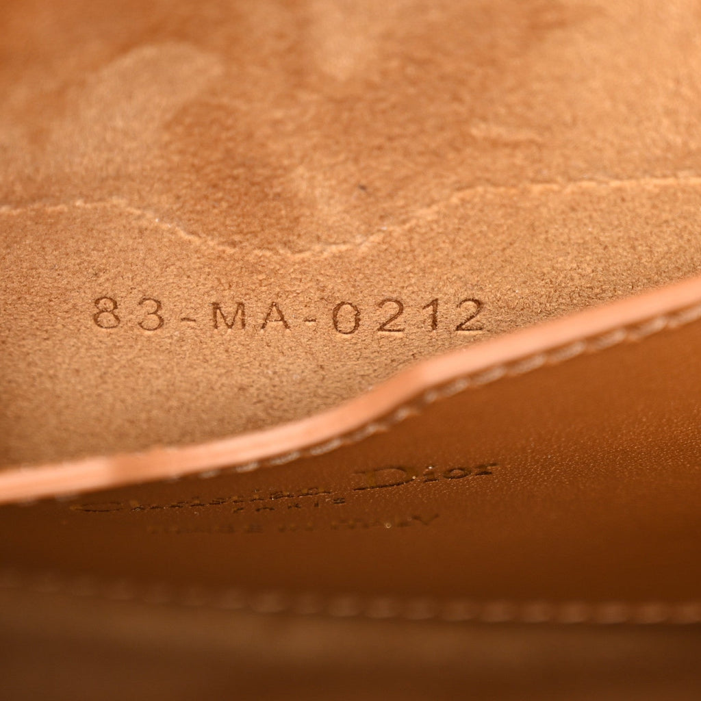 Box Calfskin Medium Bobby Flap Camel