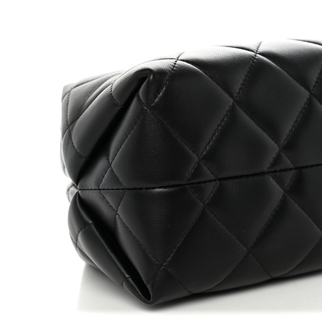 Lambskin Quilted Clutch With Chain Black