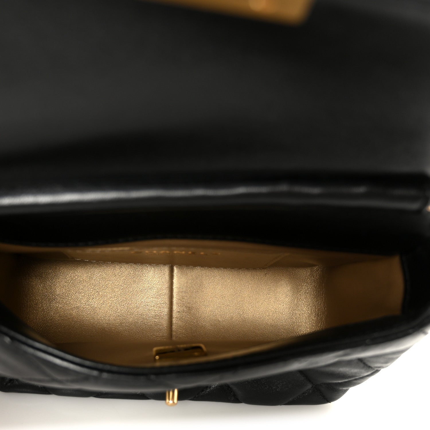 Shiny Lambskin Quilted Mini Pearl Logo Flap Black