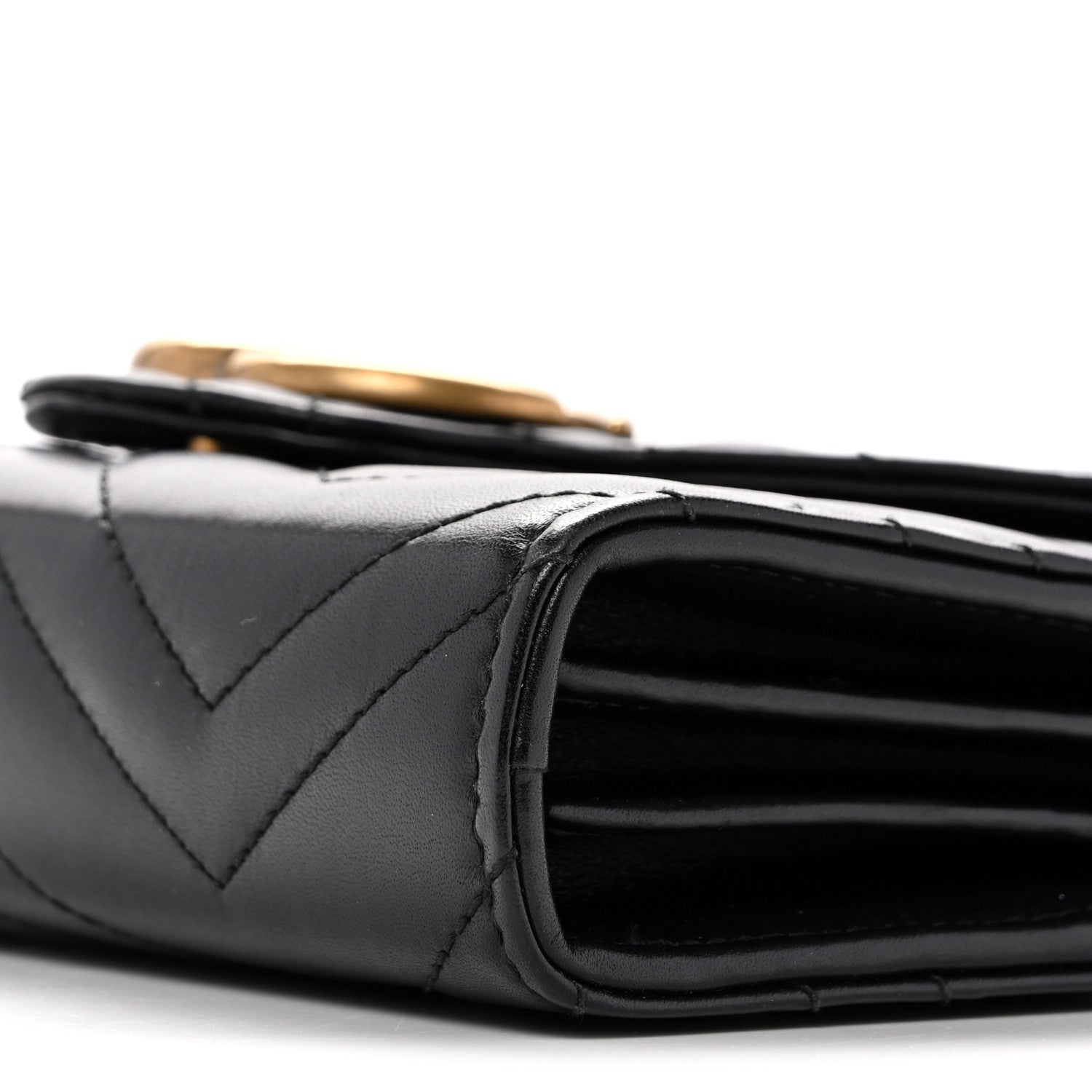 Calfskin Matelasse GG Marmont Chain Wallet Black