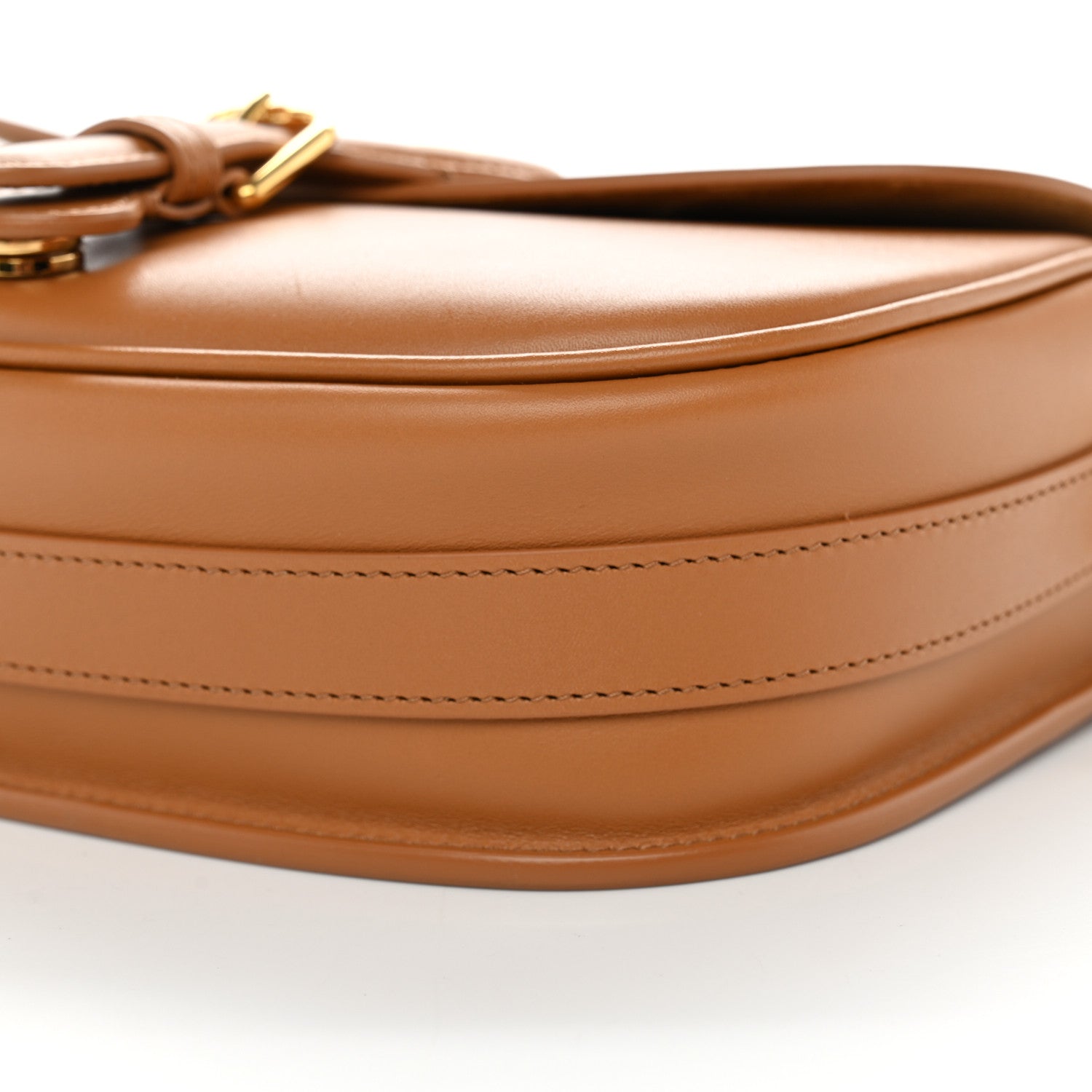 Box Calfskin Medium Bobby Flap Camel
