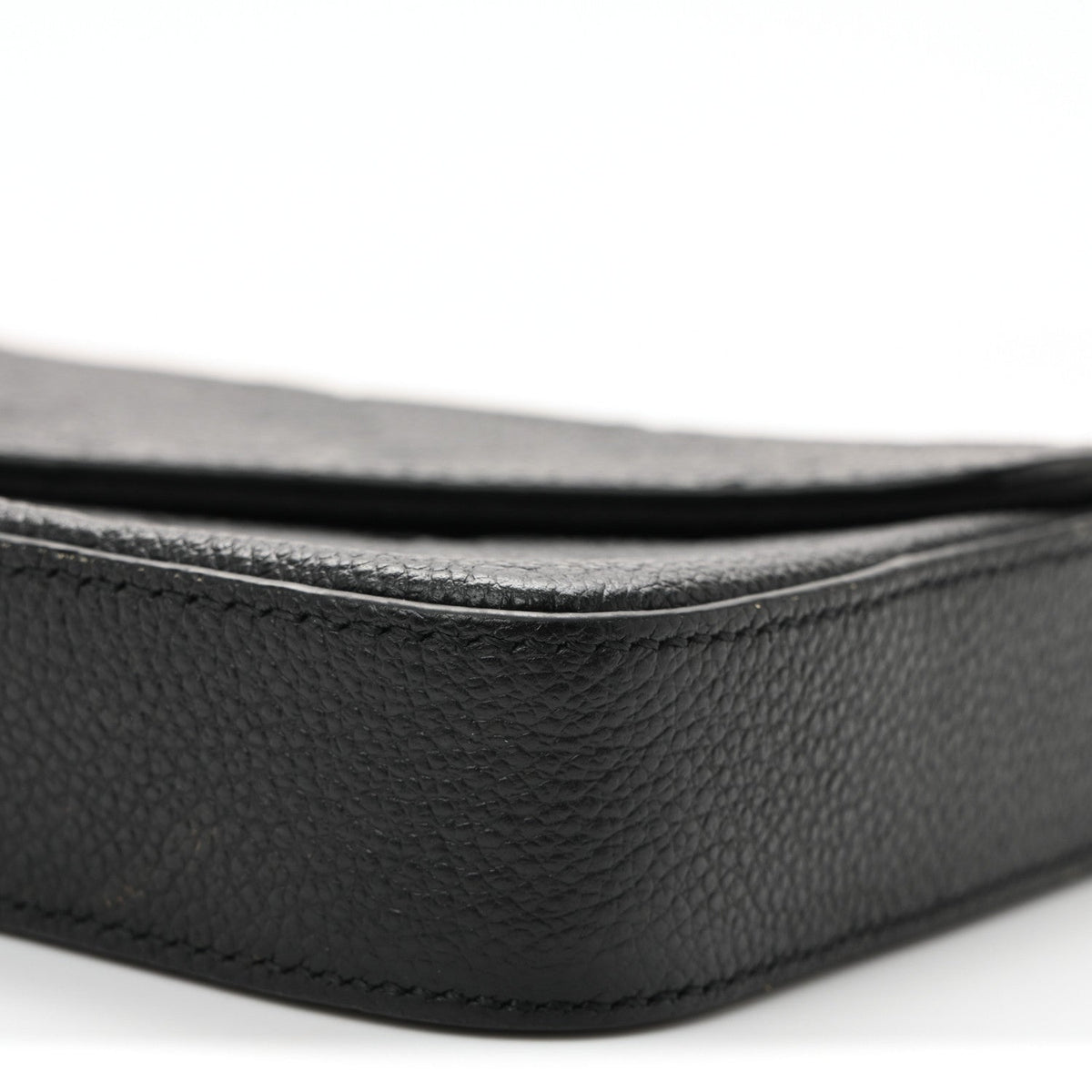 Empreinte Pochette Felicie Chain Wallet Black