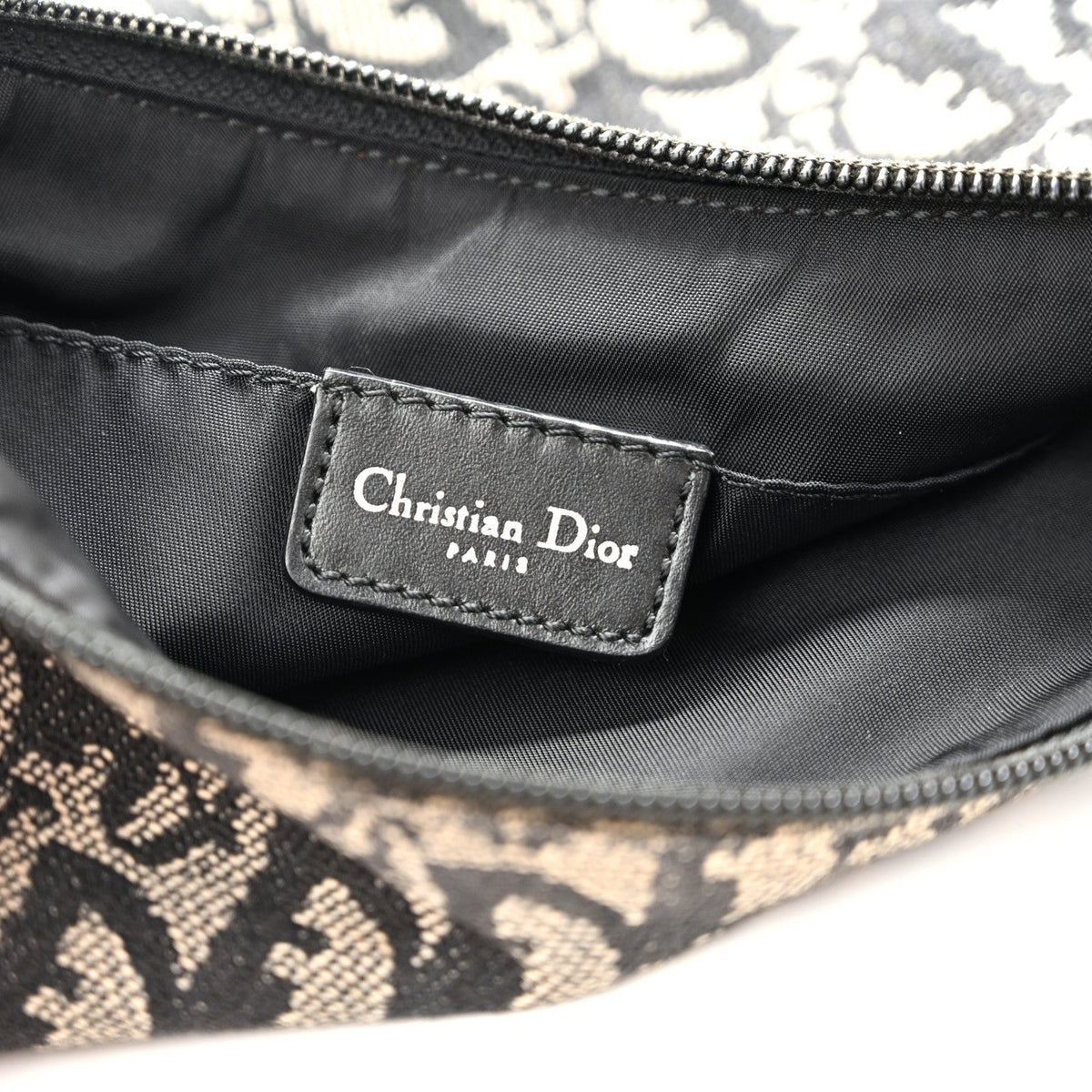 Monogram Shoulder Bag Pochette Black