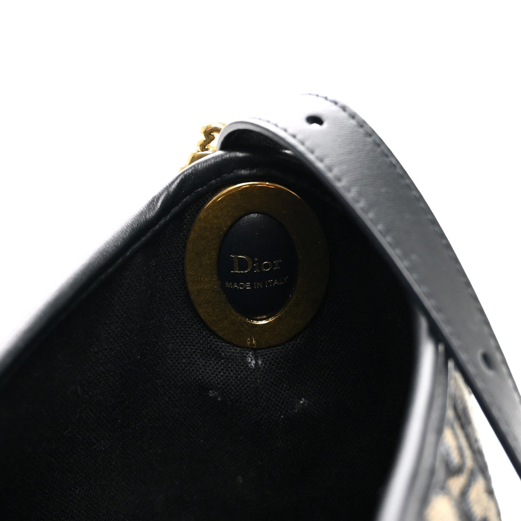 Oblique Calfskin Small Medaillon Bucket Bag Blue