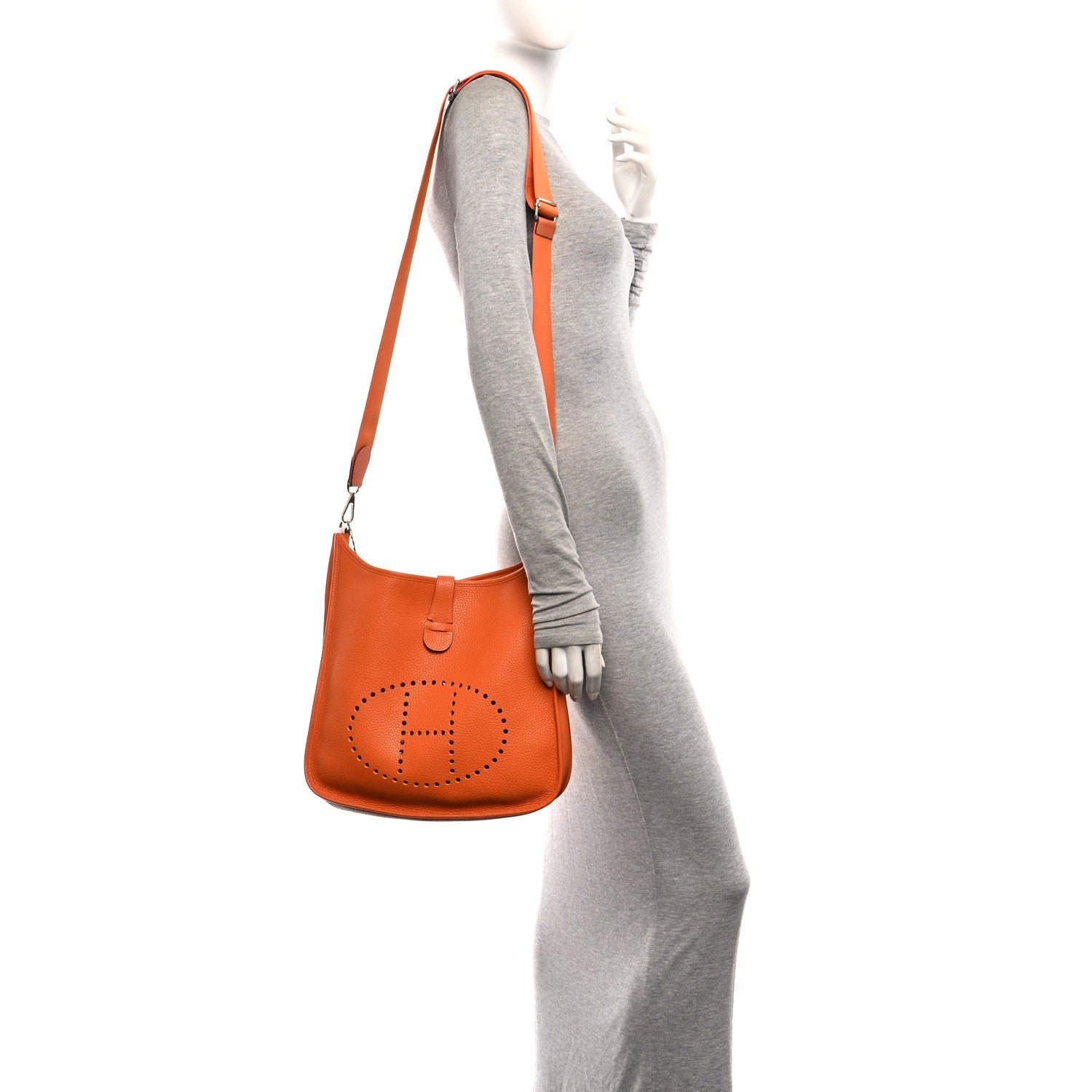 Taurillon Clemence Evelyne III GM Orange