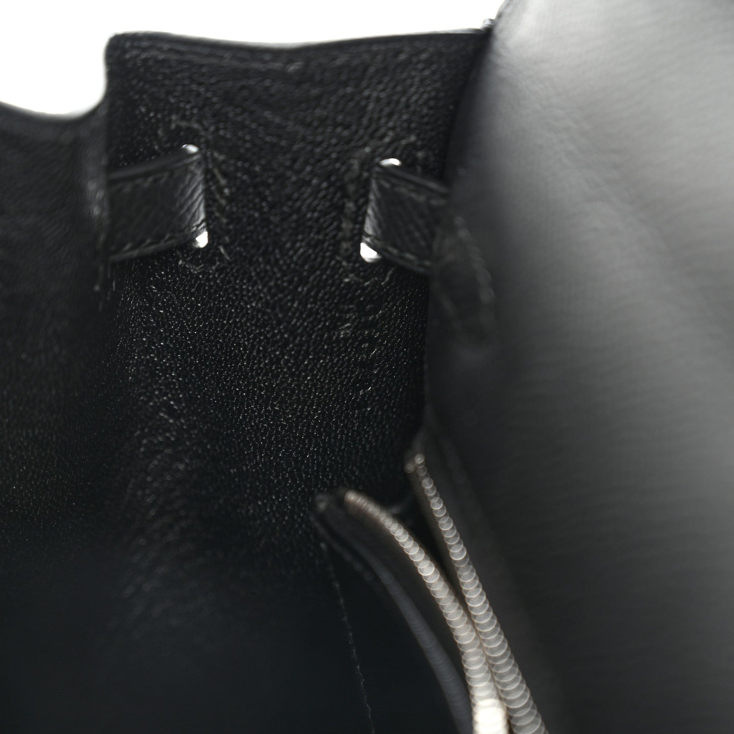 Epsom Kelly Sellier 25 Black