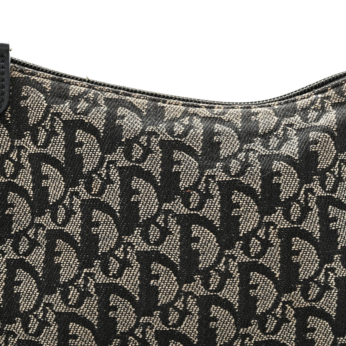 Monogram Shoulder Bag Pochette Black