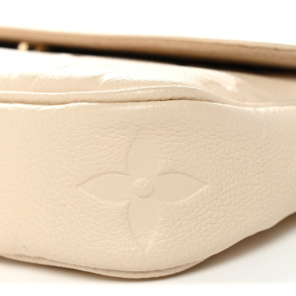 Empreinte Monogram Giant Ivy Wallet On Chain Cream