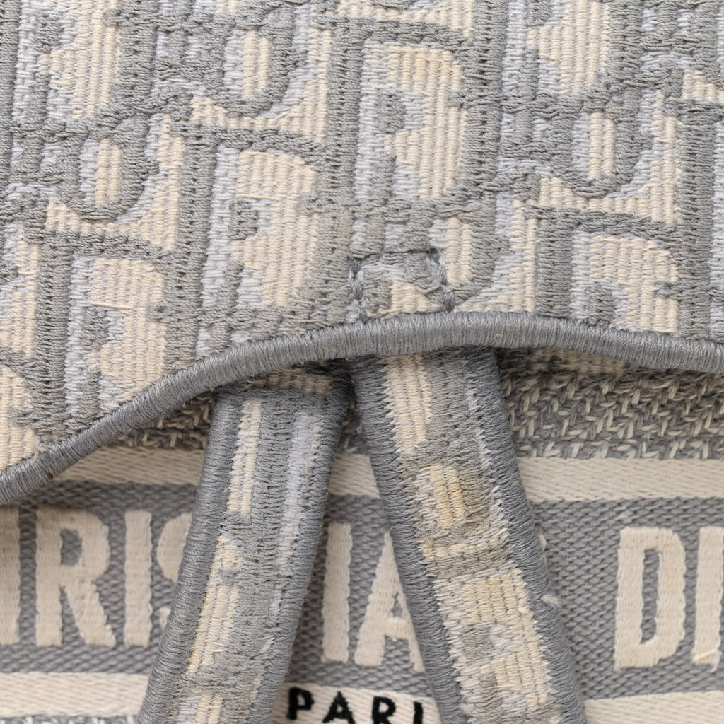 Oblique Slim Saddle Pouch Grey