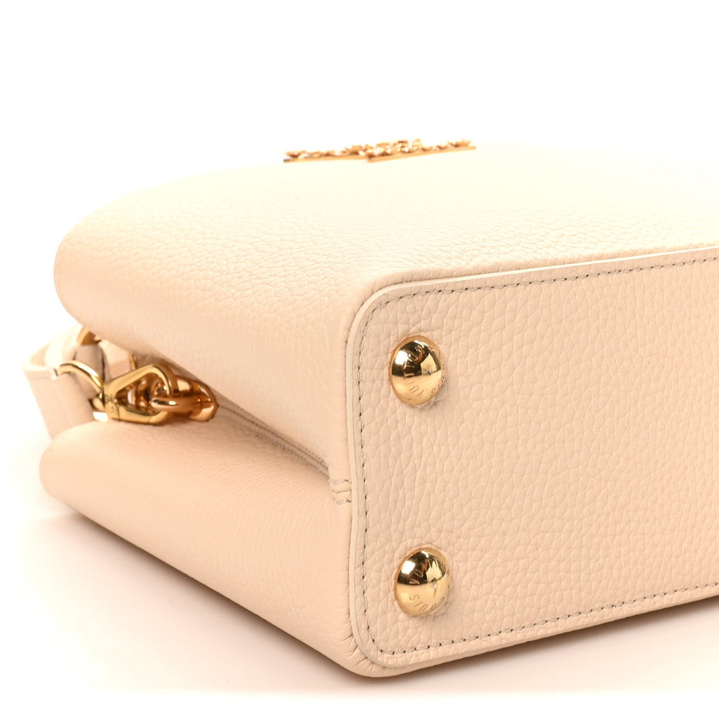Taurillon Bloom Capucines BB Powder Beige