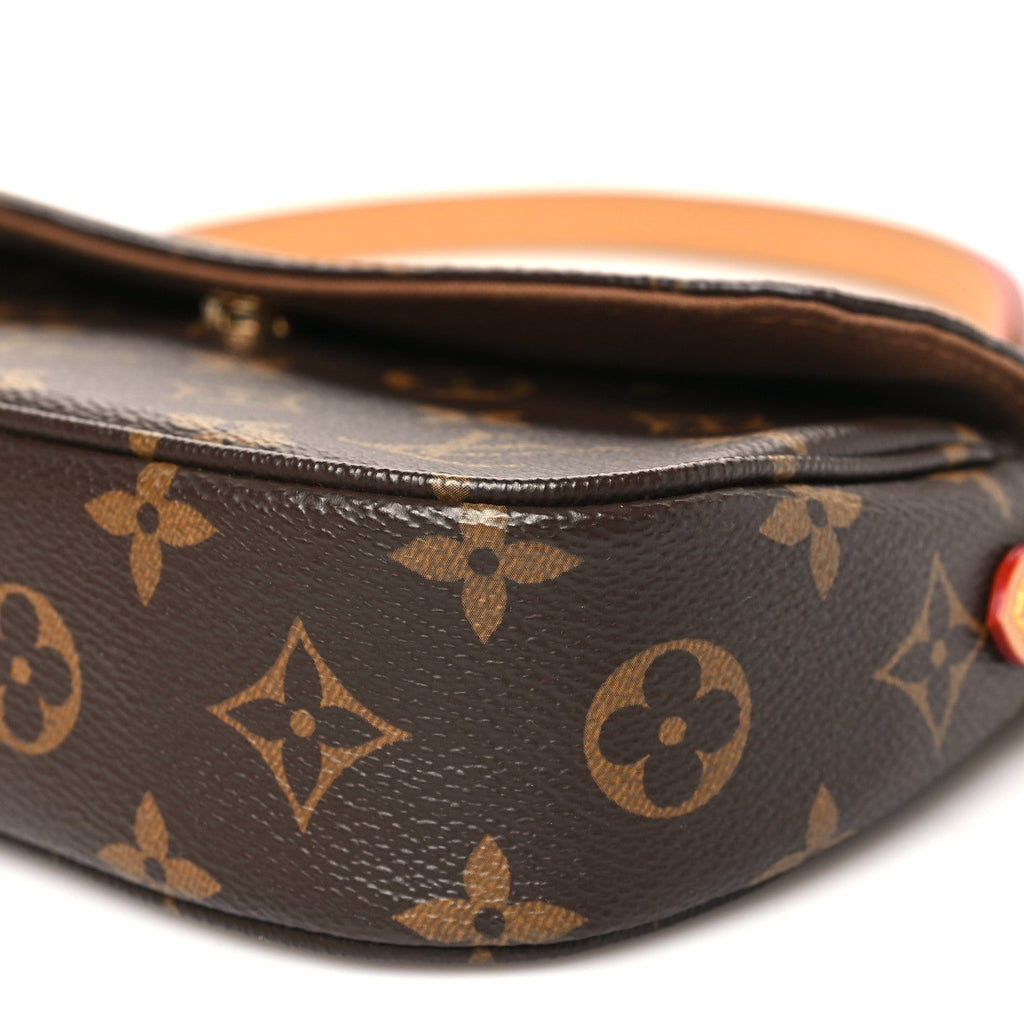 Monogram Ivy Wallet On Chain