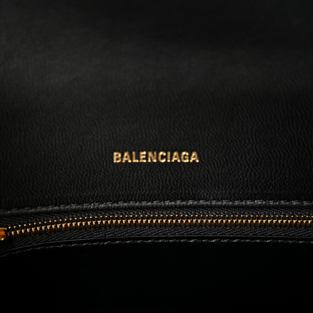 Shiny Box Calfskin Small Hourglass Top Handle Bag Black
