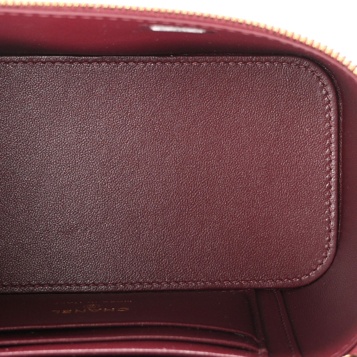 Calfskin Crocodile Embossed Crococo Small Top Handle Vanity Case With Chain Dark Burgundy