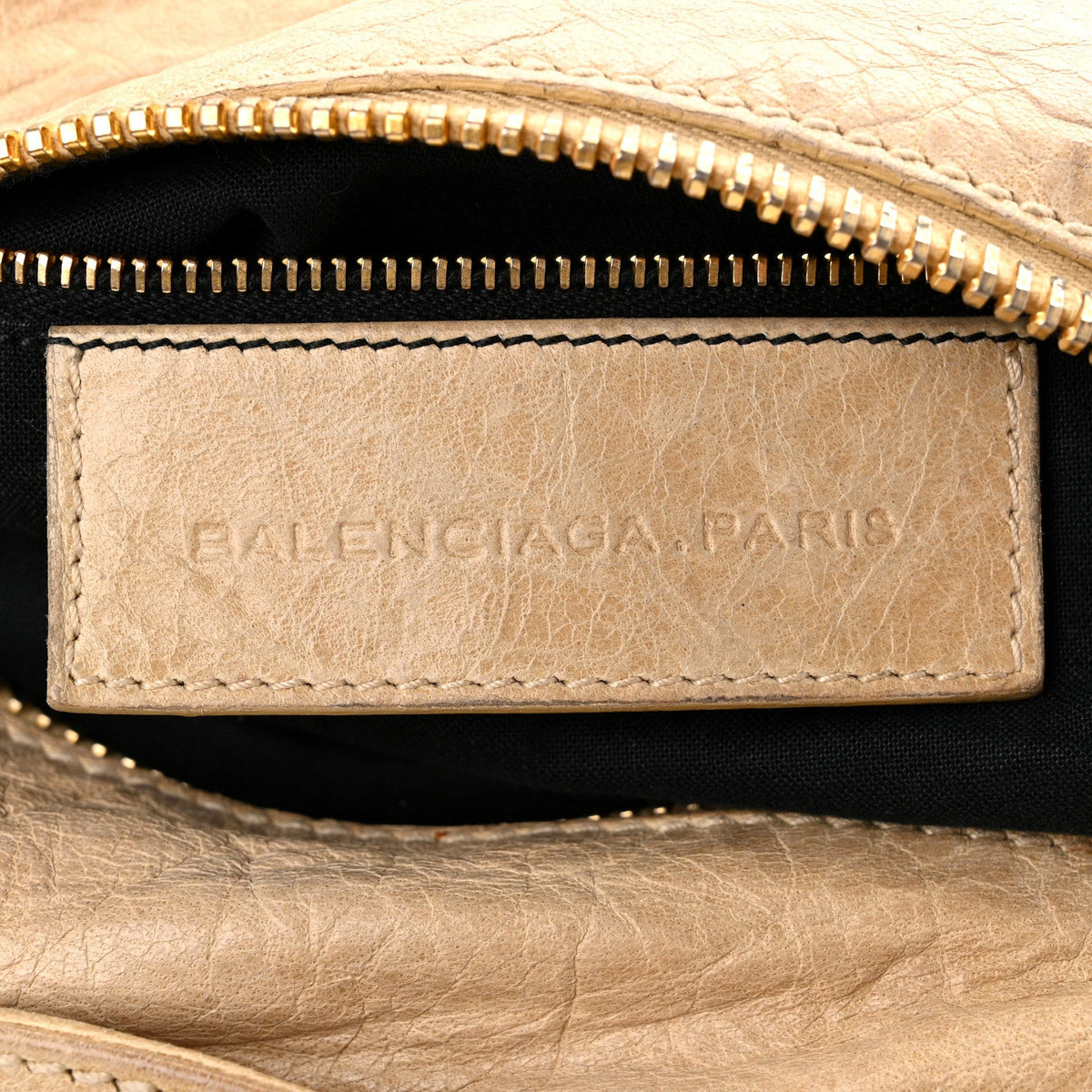 Agneau Giant 21 Gold Hardware Brief Praline