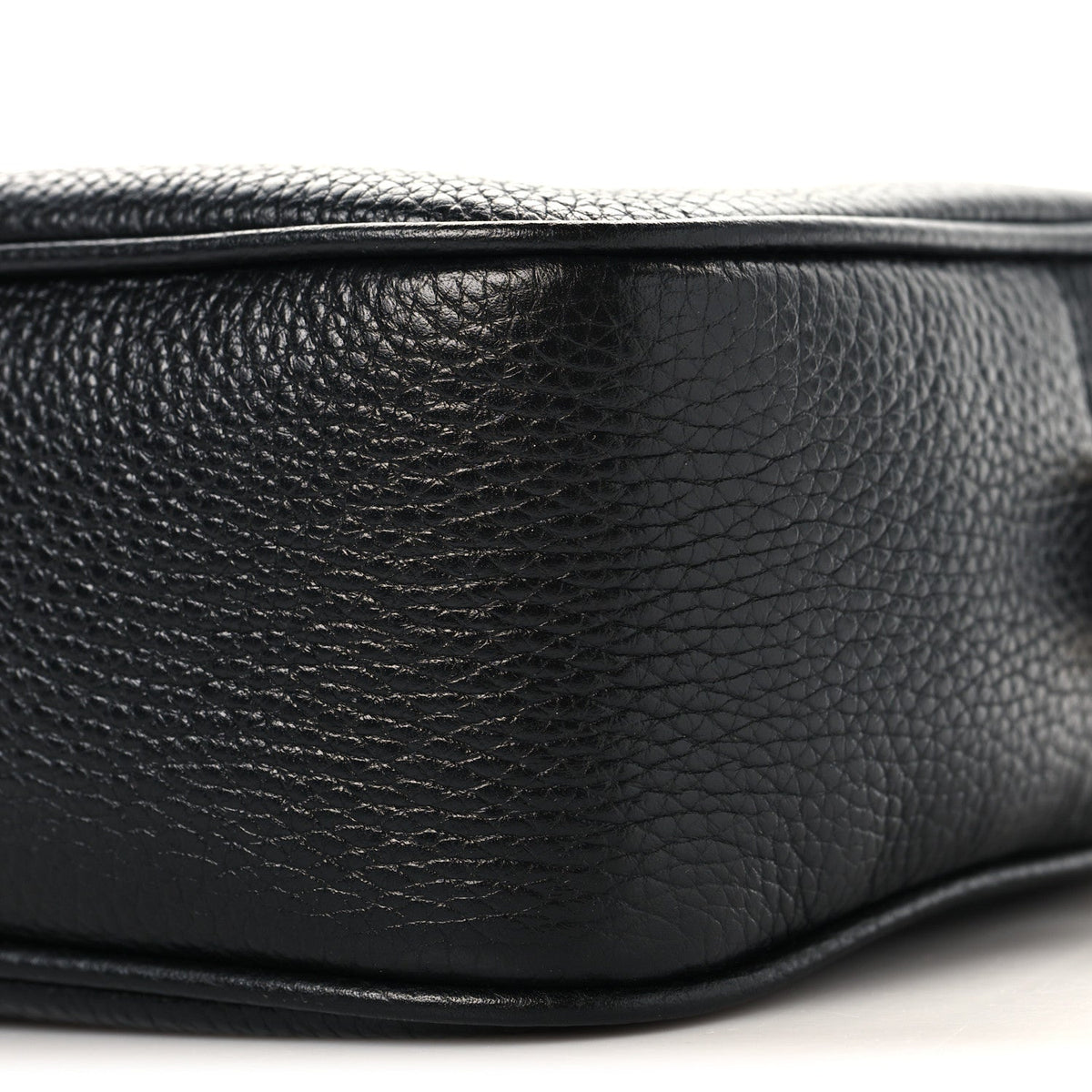 Pebbled Calfskin Small Soho Disco Bag Black