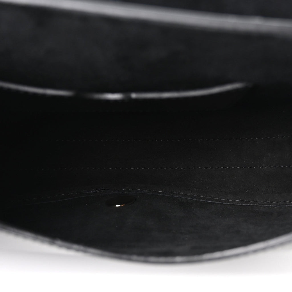 Box Calfskin Medium Bobby Flap Black