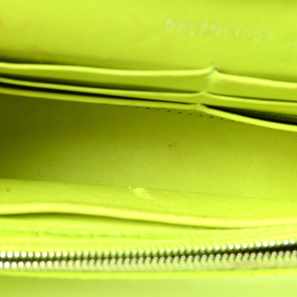 Shiny Calfskin Crocodile Embossed Hourglass Chain Bag Fluo Yellow