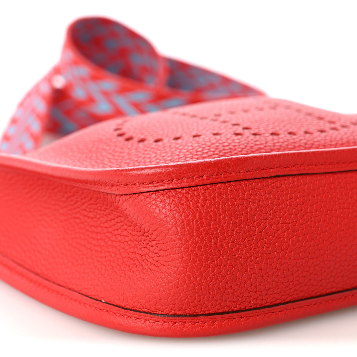 Taurillon Clemence Evelyne TPM  Rouge De Coeur Bleu Du Nord