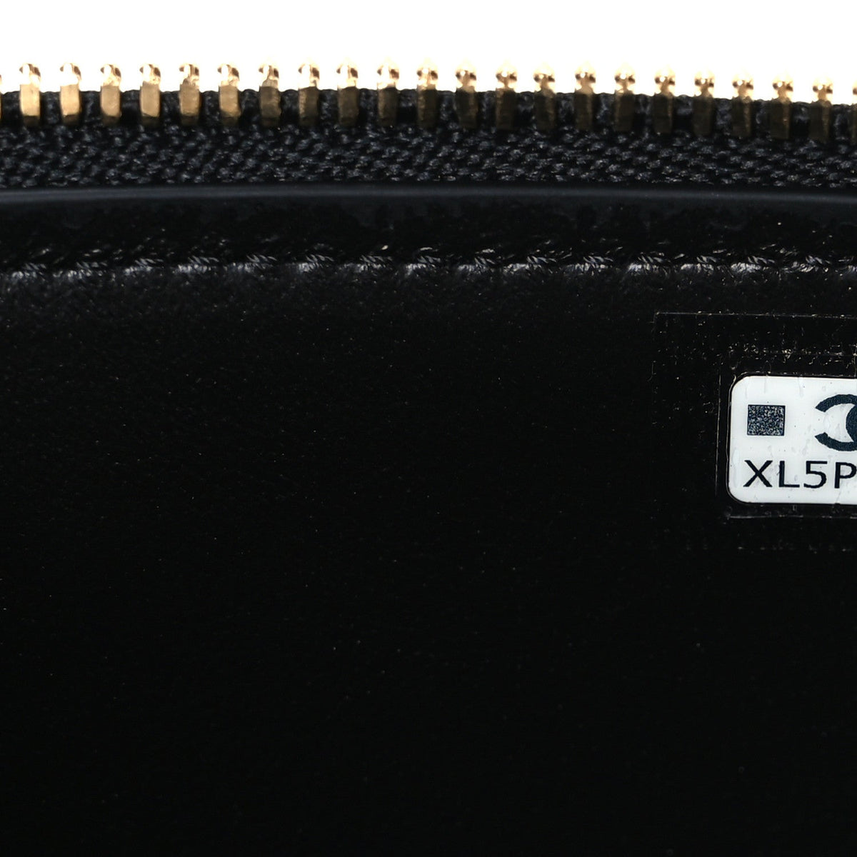 Calfskin Crocodile Embossed Crococo Small Top Handle Vanity Case With Chain Black