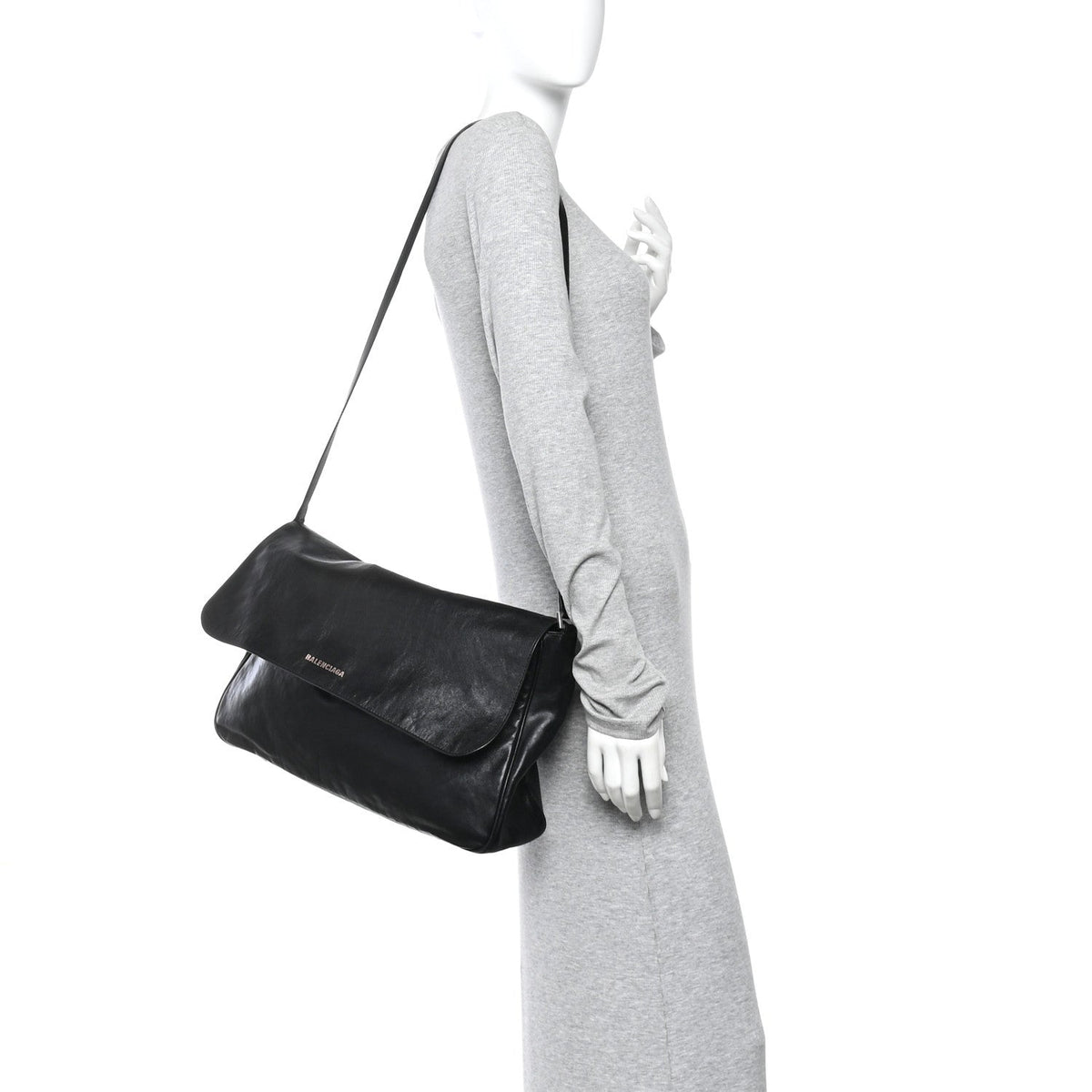 Agneau Large Grungy Messenger Black