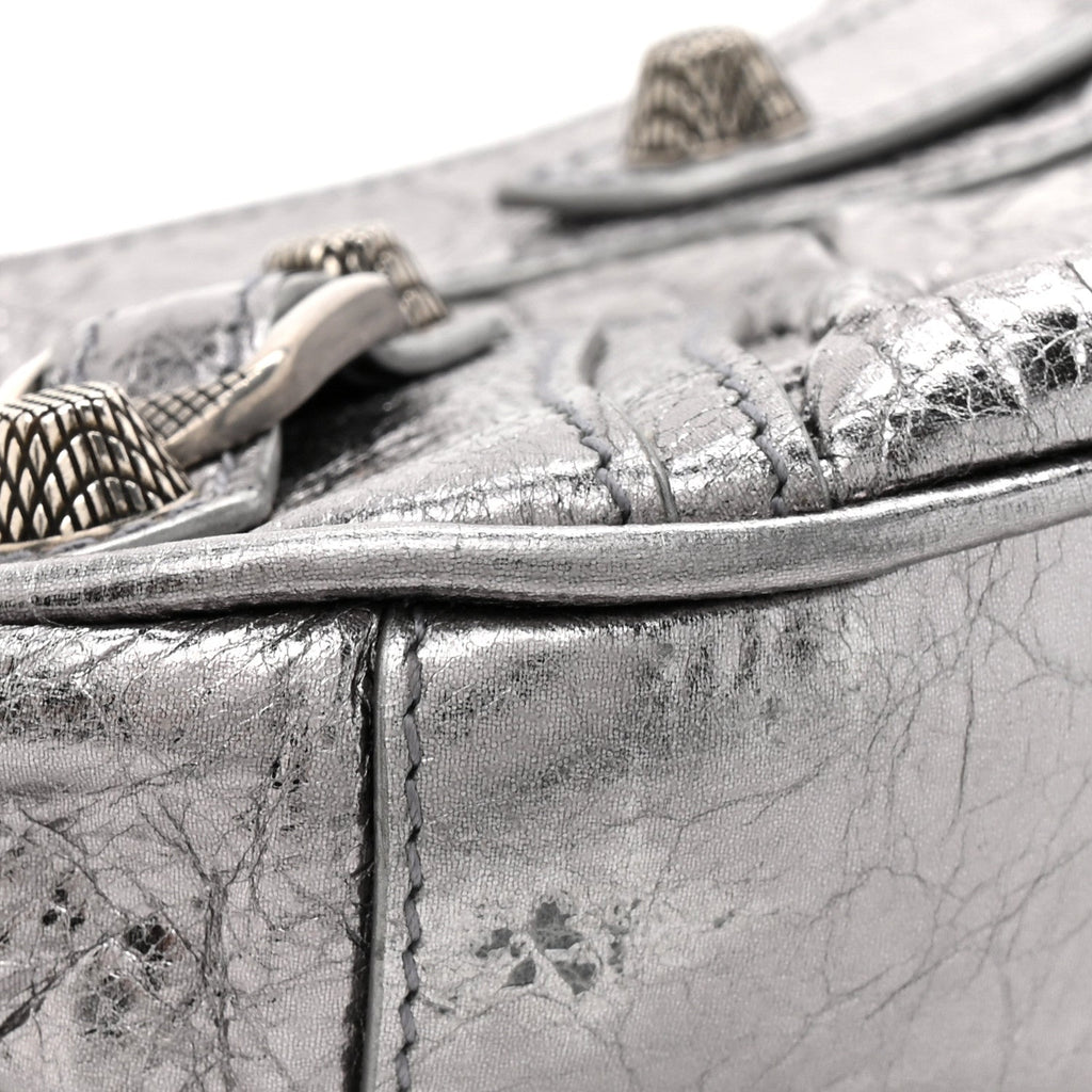 Metallic Agneau Arena Le Cagole Chain Shoulder Bag XS Silver