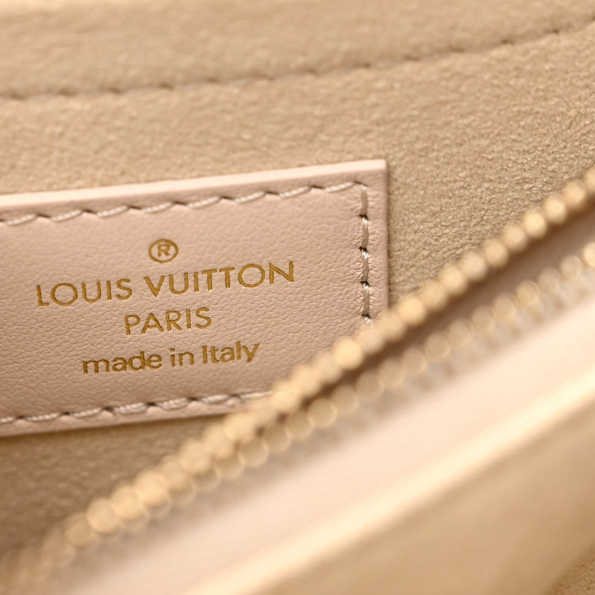 Calfskin Hold Me New Wave Ivory