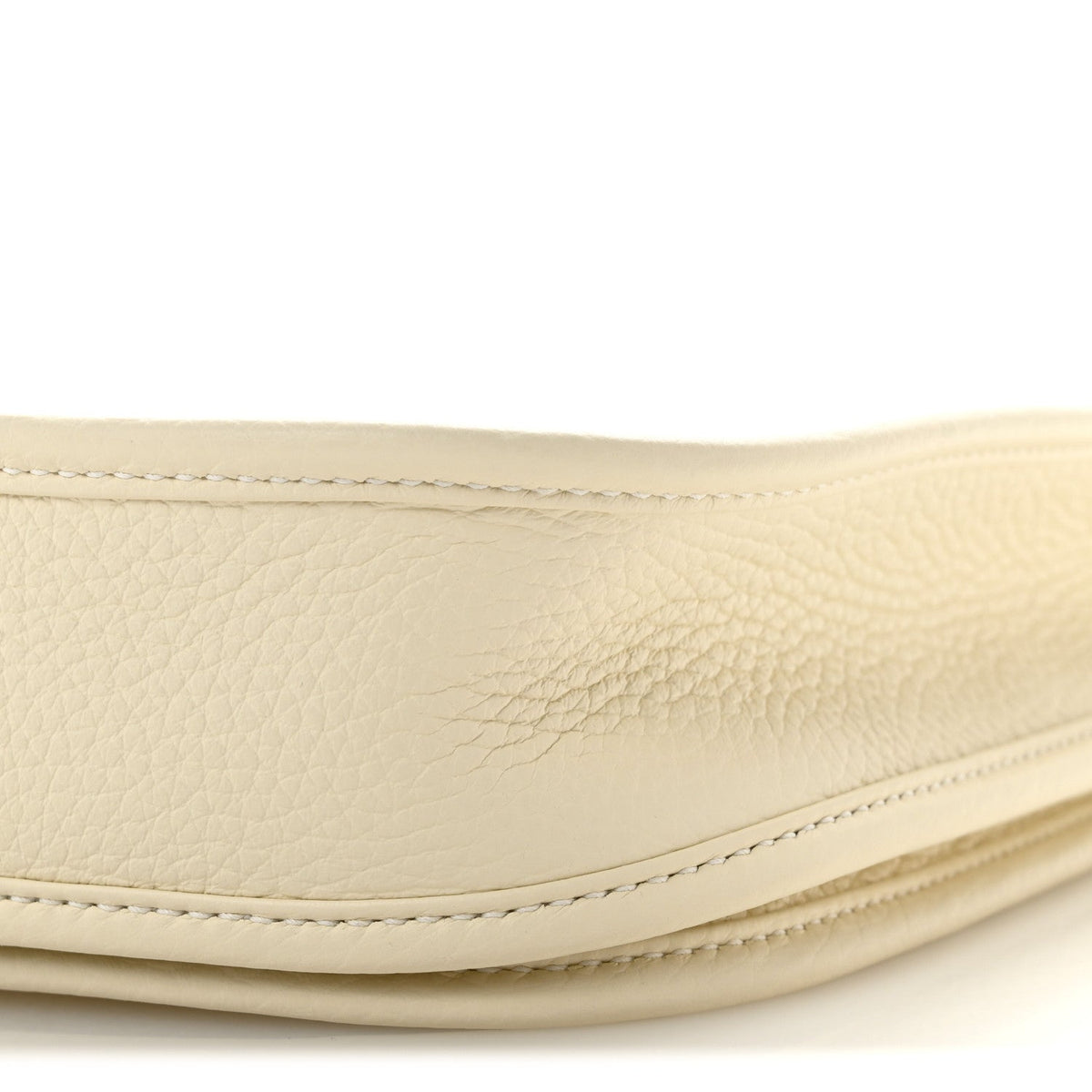 Taurillon Clemence Evelyne 23 Poche III Cream