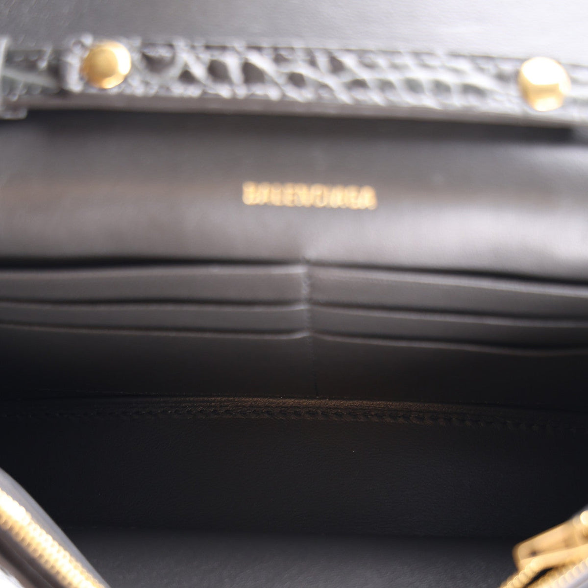 Shiny Calfskin Crocodile Embossed Hourglass Chain Bag Gris