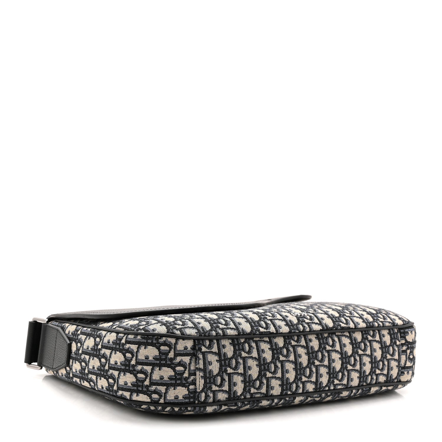 Grained Calfskin Oblique Saddle Messenger Black
