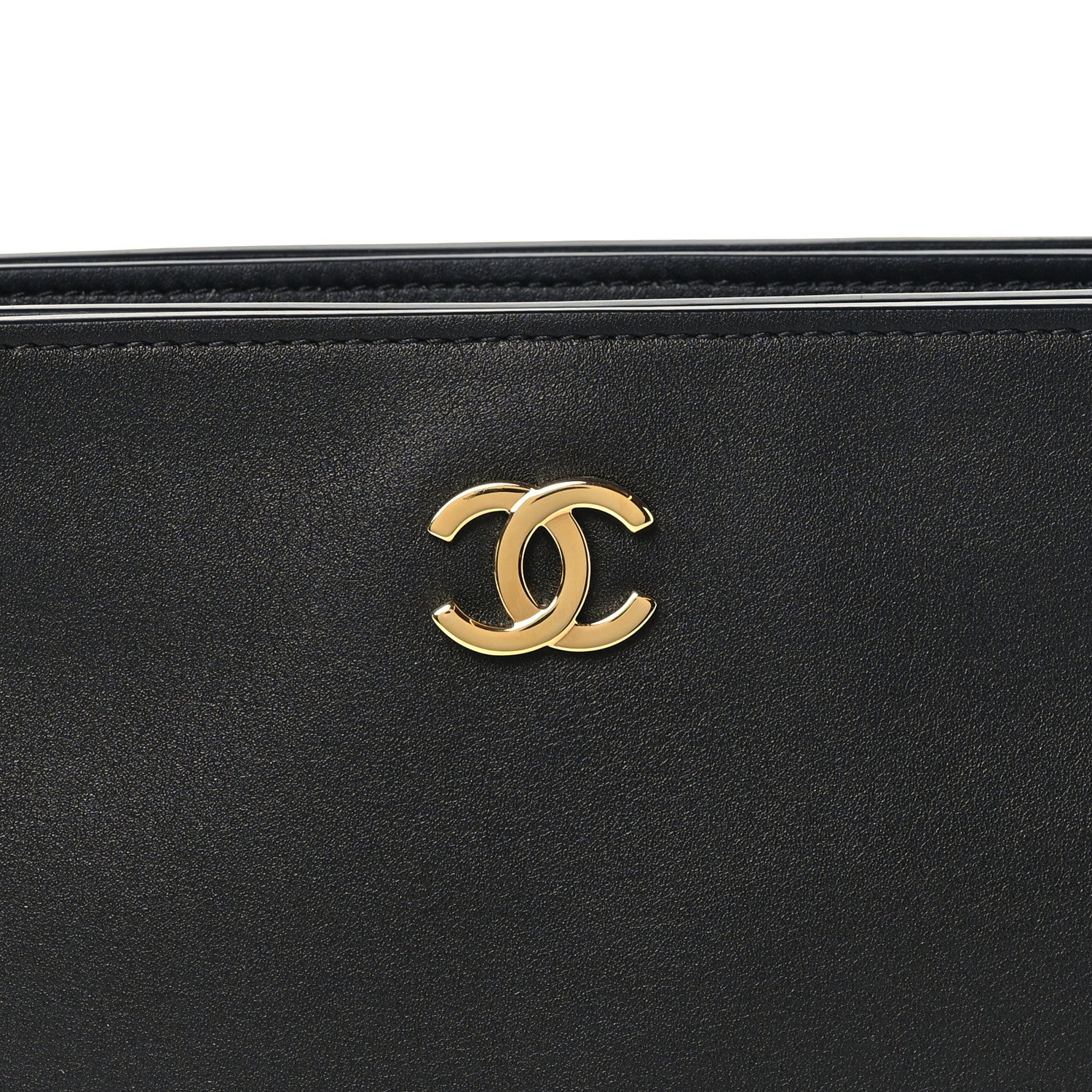 Calfskin Chick Studs Clutch Black