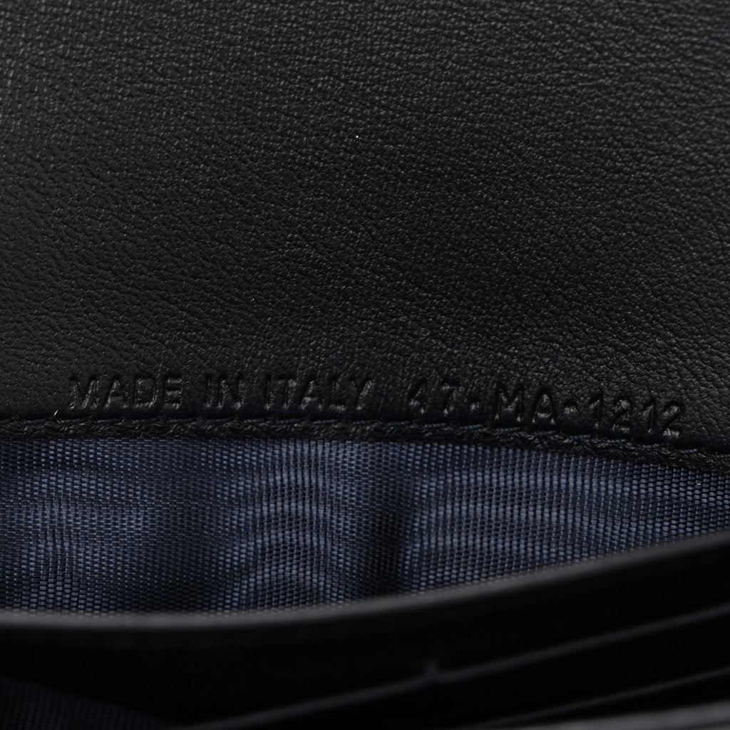 Oblique Saddle Chain Long Wallet Blue