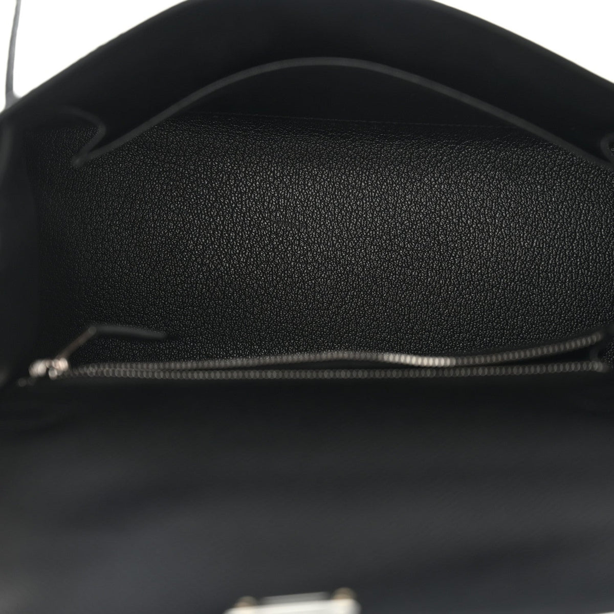 Epsom Kelly Sellier 25 Black