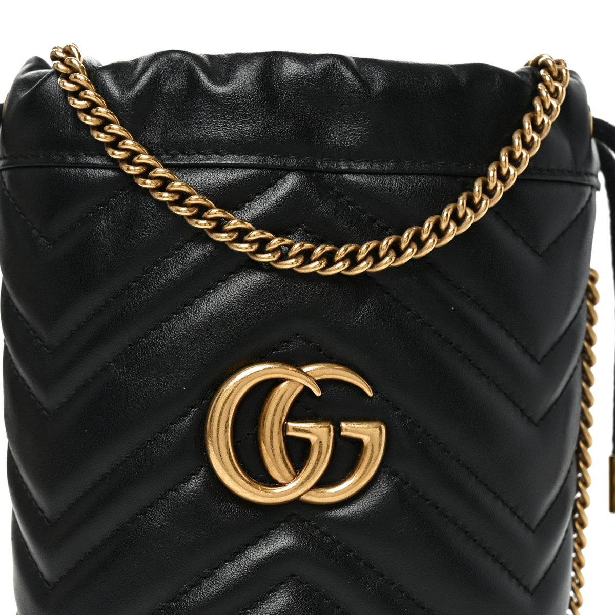Calfskin Matelasse Mini GG Marmont 2.0 Bucket Bag Black