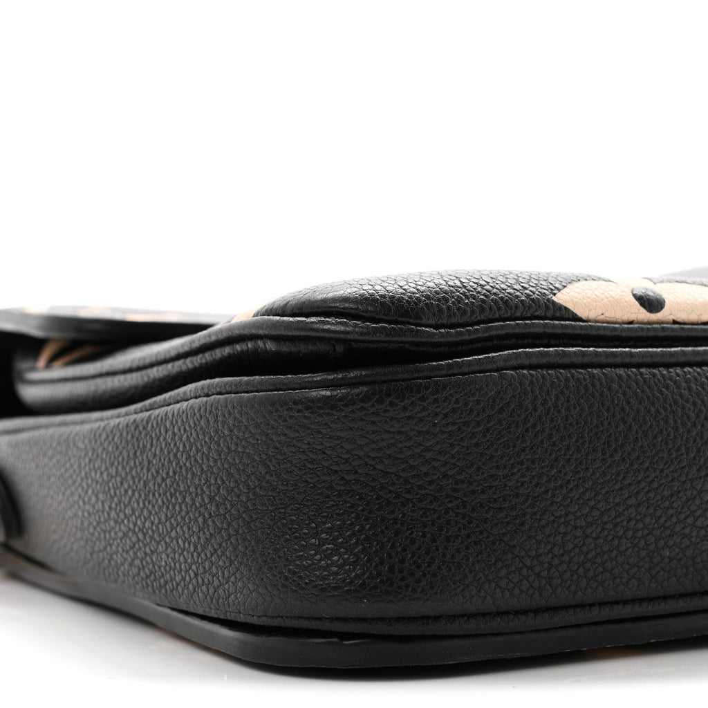 Empreinte Monogram Giant Pochette Metis Black Beige