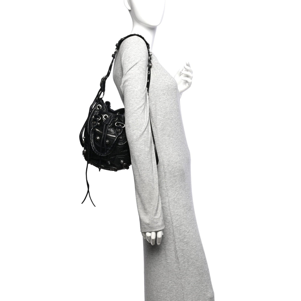 Agneau Arena Small Le Cagole Bucket Bag  Black