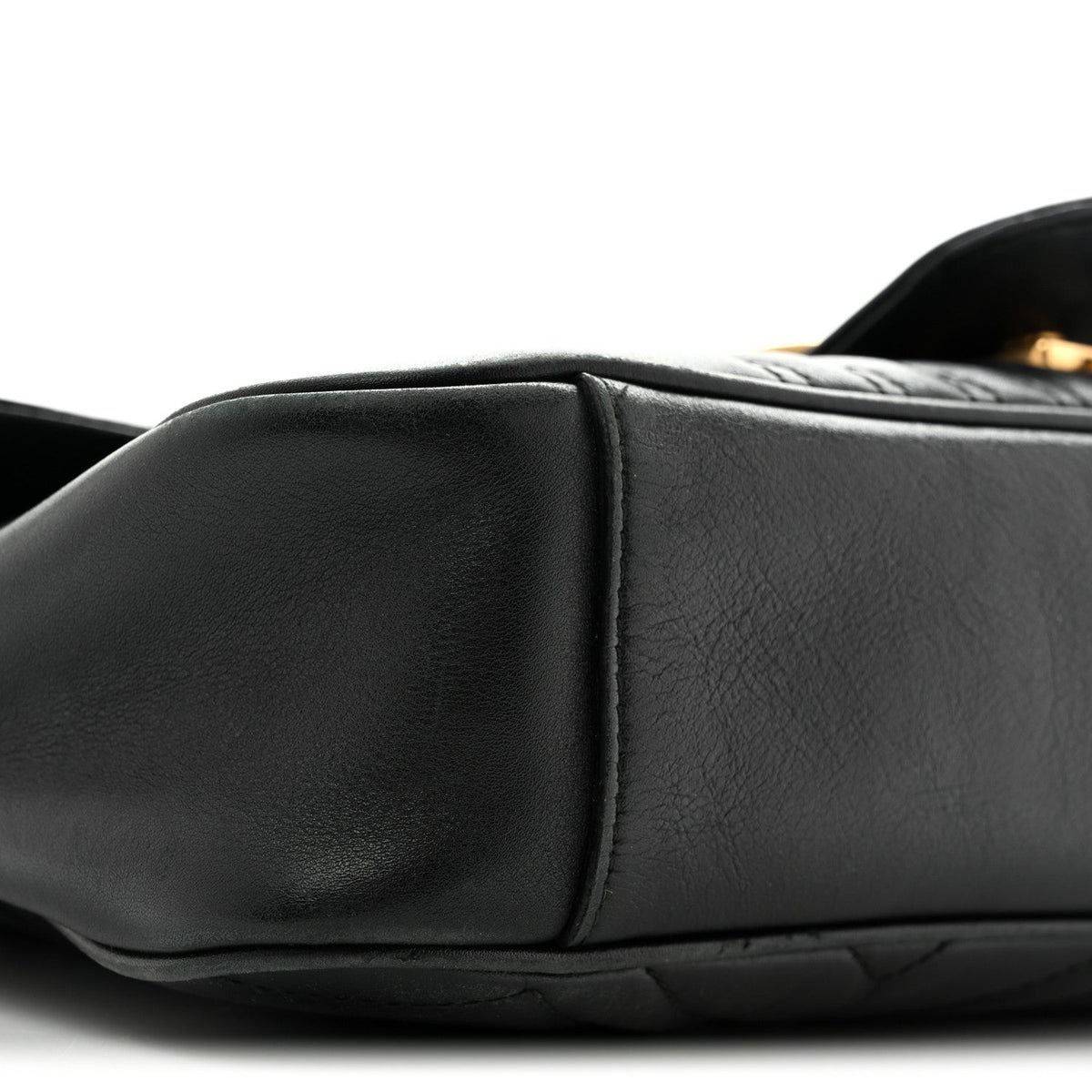 Calfskin Matelasse Medium GG Marmont Shoulder Bag Black