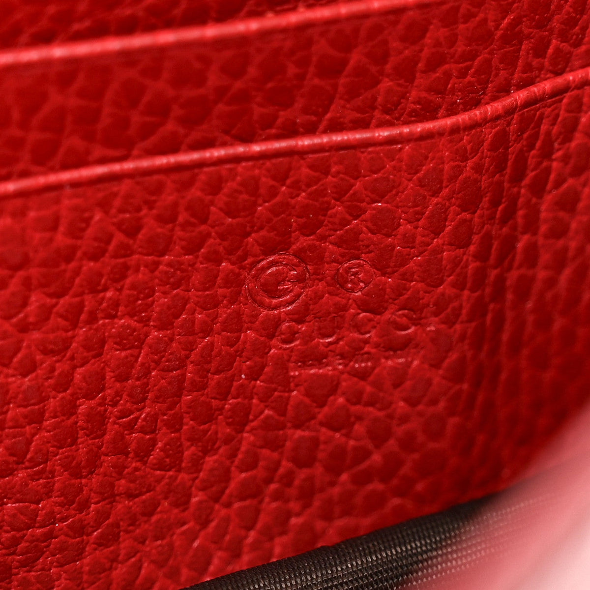 Dollar Calfskin Interlocking G Chain Wallet Red