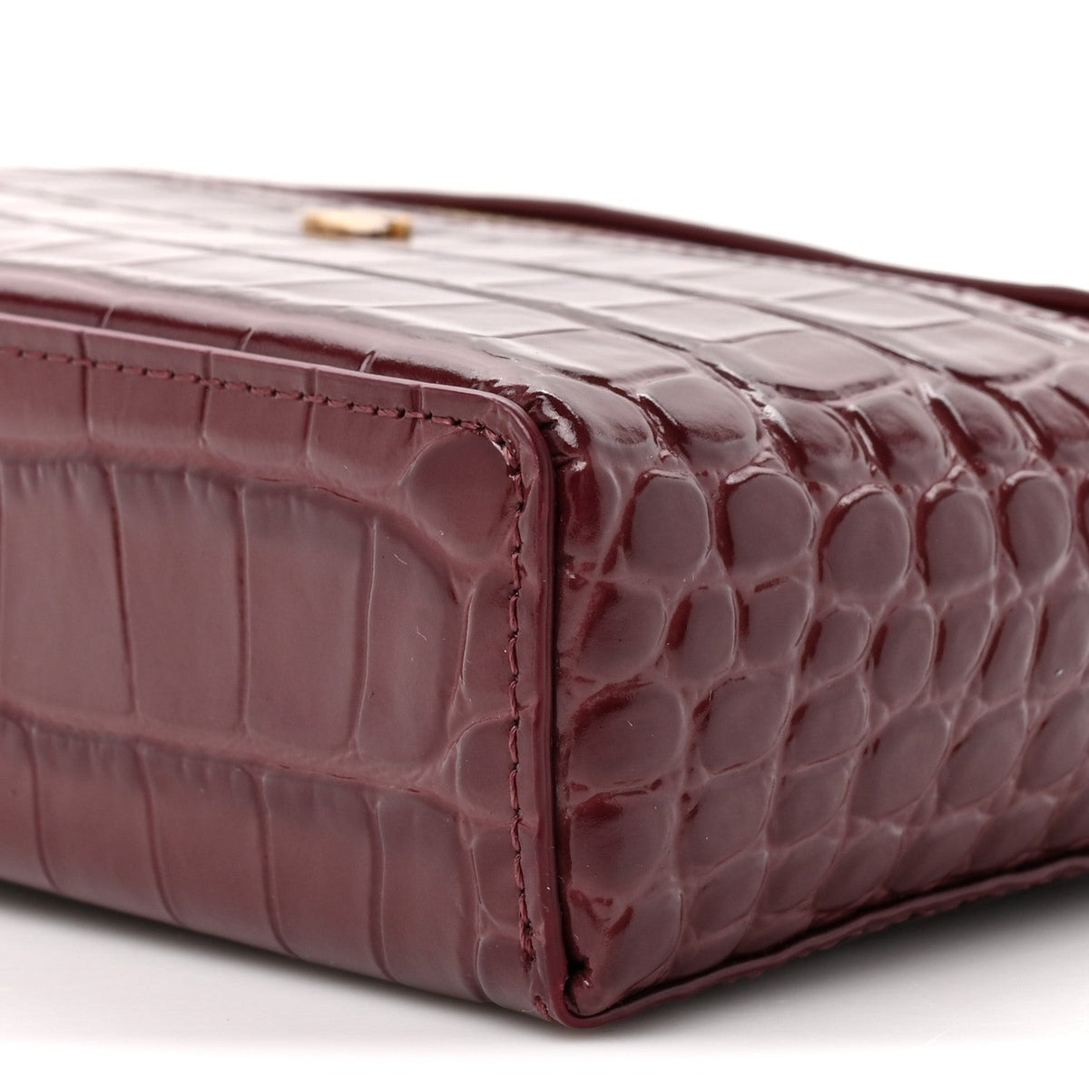 Calfskin Crocodile Embossed Crococo Exoticoco Vanity With Chain Dark Burgundy