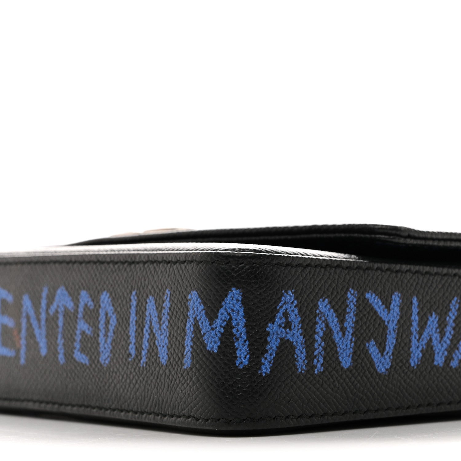 Grained Calfskin Graffiti BB Chain Wallet Black Bleu Violet