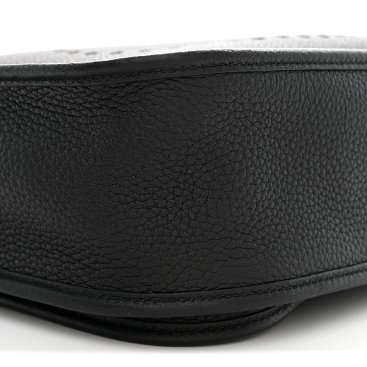 Taurillon Clemence Evelyne III GM Black