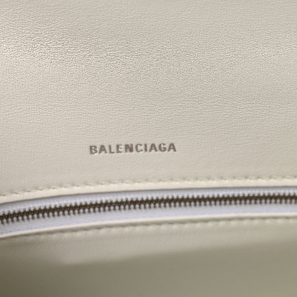 Matte Gummy Calfskin Small Hourglass Top Handle Bag Optic White